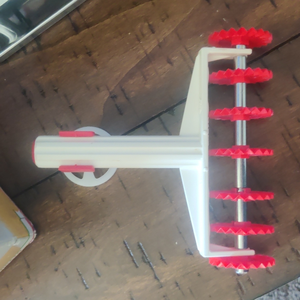 Marcato Pasta Pasta Machine with Ravioli Extension - Picture 6 of 15